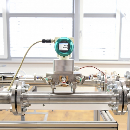 Cs instruments CMM 500 – Thiết bị đo lưu lượng tham chiếu cho máy nén